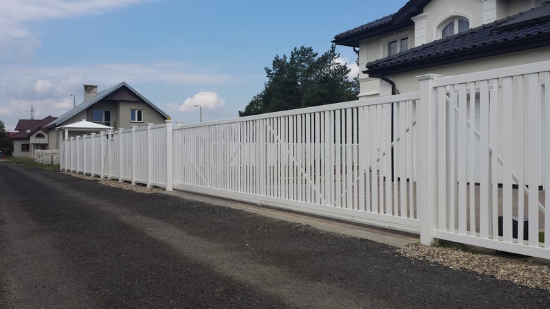 Czy ogrodzenia z plastiku są dobrym wyborem?